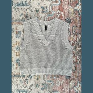 Grey H&M Cropped Sweater Vest